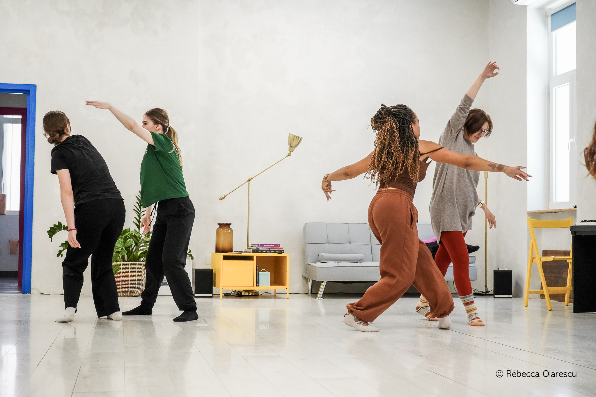 Mișcare liberă în studio